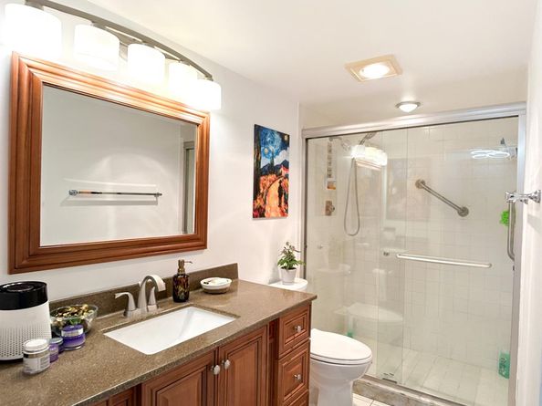 4301 Martinique Cir H2, Coconut Creek FL 33066