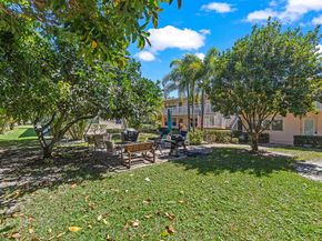 231 Dorchester J, West Palm Beach FL 33417