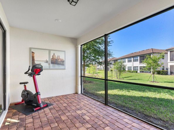 21908 Canadensis Circle 101, Boca Raton FL 33428
