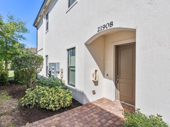 21908 Canadensis Circle 101, Boca Raton FL 33428