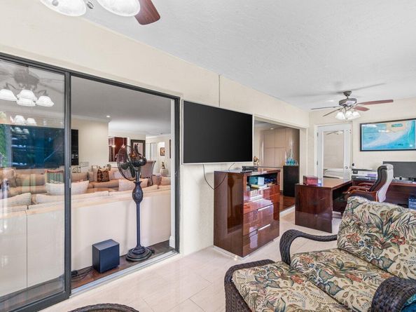 9 Stratford Drive D, Boynton Beach FL 33436