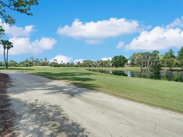 1151 Sand Drift Way C, West Palm Beach FL 33411