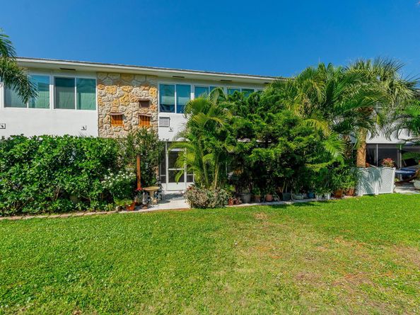 2570 Banyan Road 3, Boca Raton FL 33432