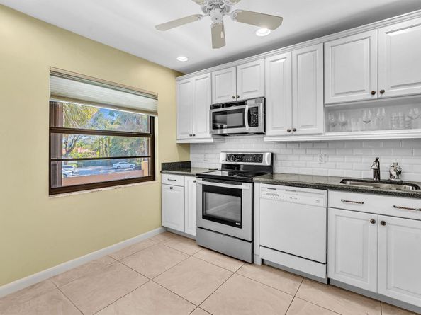 21691 Tall Palm Circle 3b, Boca Raton FL 33433