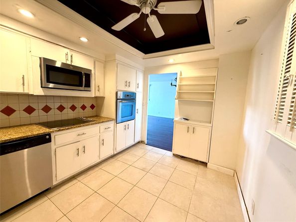 3233 NE 34th St 408, Fort Lauderdale FL 33308