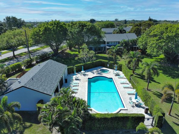 4761 NW 2nd Ave 310, Boca Raton FL 33431