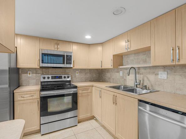 4761 NW 2nd Ave 310, Boca Raton FL 33431