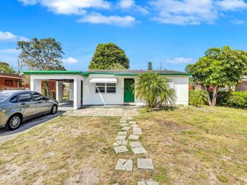 3121 NW 4 Court