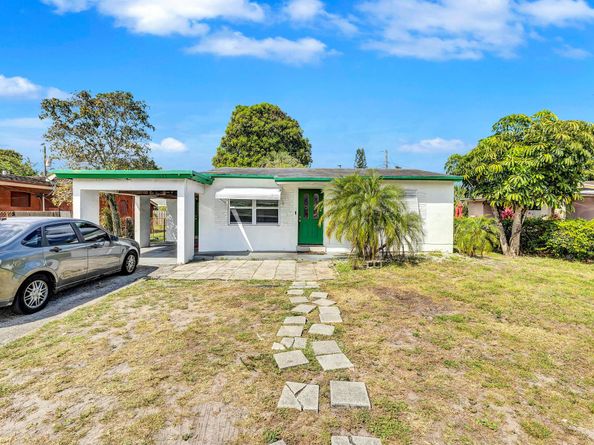 3121 NW 4 Court, Lauderhill FL 33311