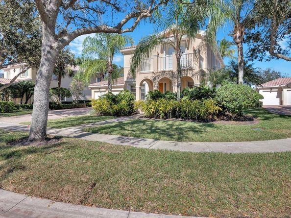 8427 Arima Lane, Wellington FL 33414