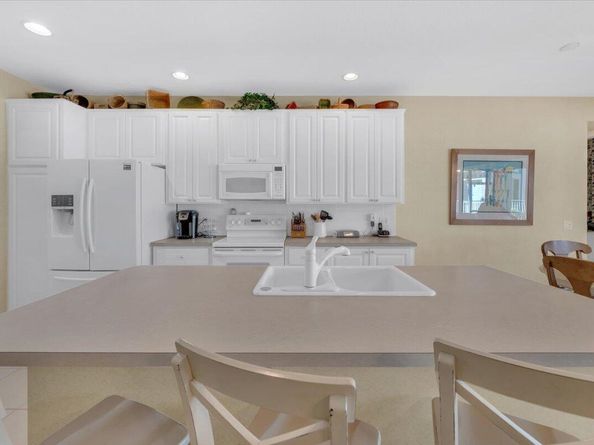 8427 Arima Lane, Wellington FL 33414