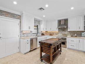 2785 Polo Island Drive J301, Wellington FL 33414