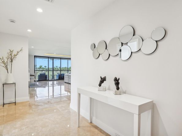 2785 Polo Island Drive J301, Wellington FL 33414