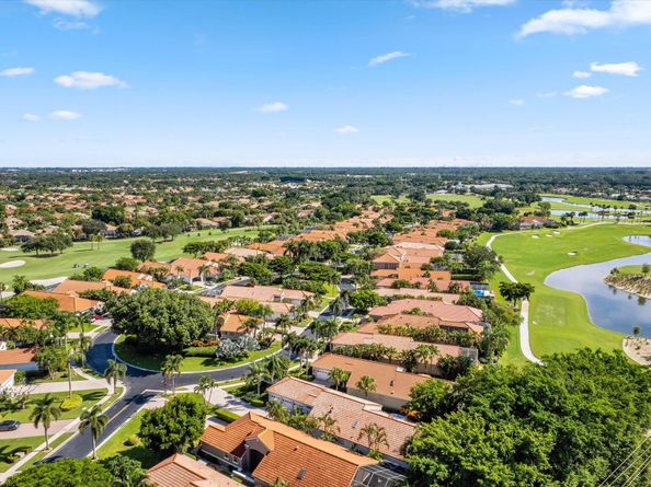 10860 Fairmont Village Drive, Lake Worth FL 33449