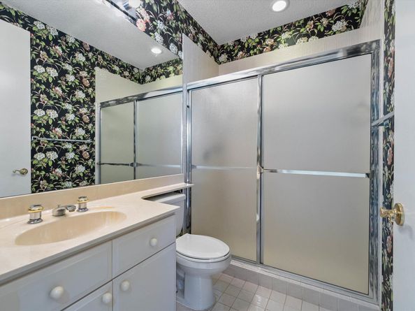 10860 Fairmont Village Drive, Lake Worth FL 33449