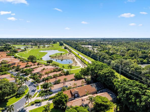 10860 Fairmont Village Drive, Lake Worth FL 33449