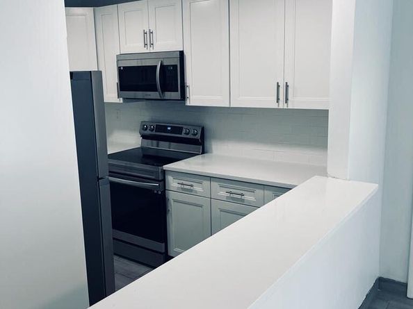 930 N 14th Court, Hollywood FL 33020