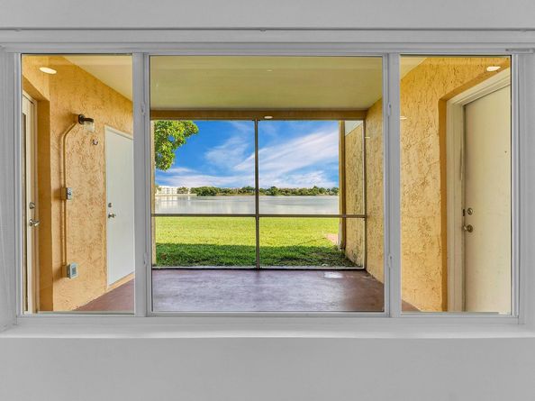 2647 NW 33rd St 2304, Oakland Park FL 33309