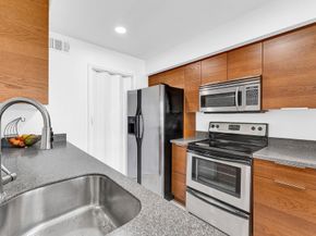 2647 NW 33rd St 2304, Oakland Park FL 33309