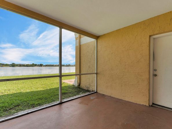 2647 NW 33rd St 2304, Oakland Park FL 33309
