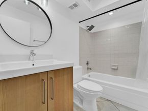 2647 NW 33rd St 2304, Oakland Park FL 33309