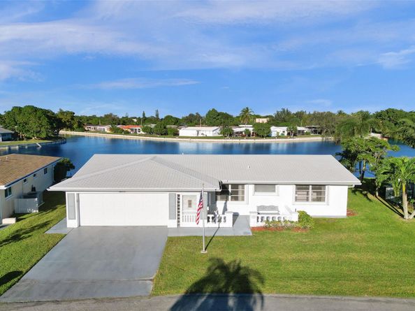 6713 NW 58th Ct, Tamarac FL 33321