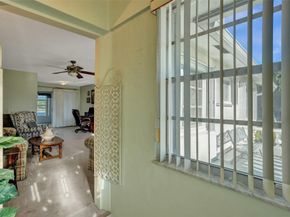 6713 NW 58th Ct, Tamarac FL 33321