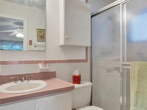 6713 NW 58th Ct, Tamarac FL 33321