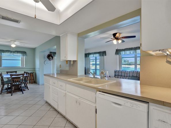 6713 NW 58th Ct, Tamarac FL 33321
