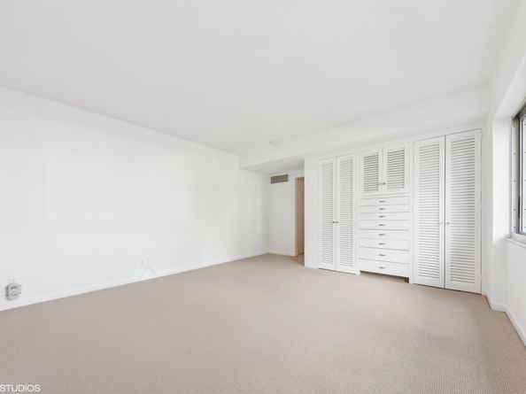 369 S Lake Drive 2b, Palm Beach FL 33480