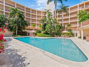 369 S Lake Drive 2b, Palm Beach FL 33480