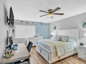 329 Knotty Pine Circle A2, Greenacres FL 33463