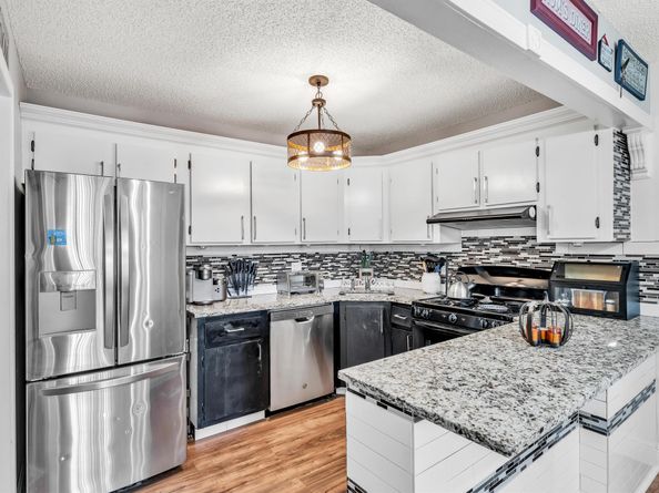329 Knotty Pine Circle A2, Greenacres FL 33463