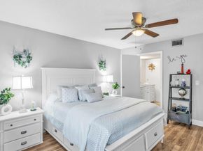 329 Knotty Pine Circle A2, Greenacres FL 33463