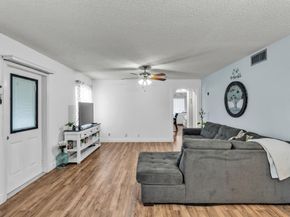 329 Knotty Pine Circle A2, Greenacres FL 33463