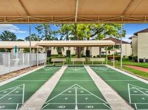 329 Knotty Pine Circle A2, Greenacres FL 33463