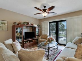 601 Seafarer Circle 301, Jupiter FL 33477