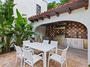 112 Roosevelt Place, West Palm Beach FL 33405