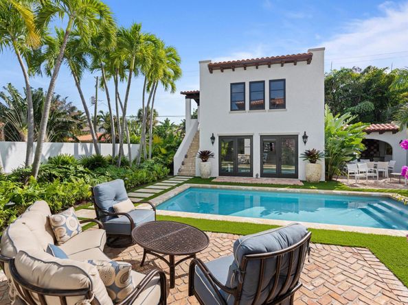 112 Roosevelt Place, West Palm Beach FL 33405