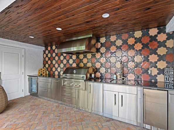 112 Roosevelt Place, West Palm Beach FL 33405