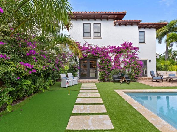 112 Roosevelt Place, West Palm Beach FL 33405