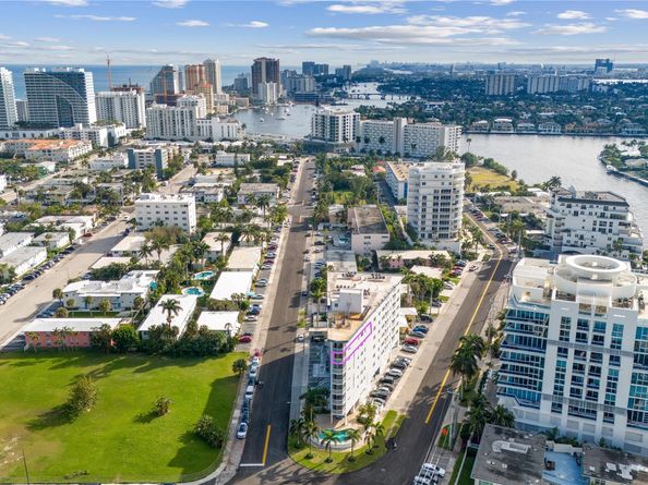 720 Bayshore Dr 701, Fort Lauderdale FL 33304