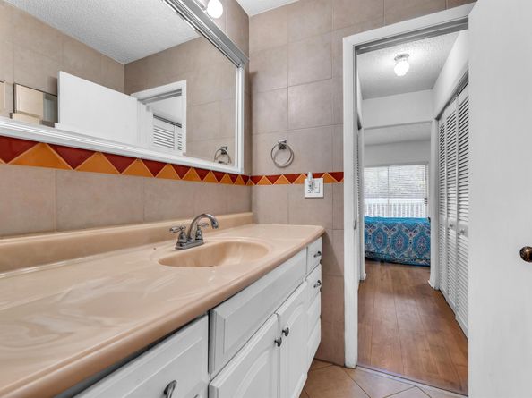 1912 NE 6th Street, Deerfield Beach FL 33441
