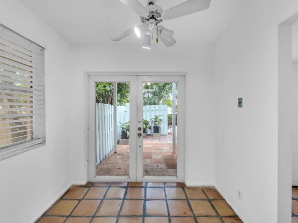 1912 NE 6th Street, Deerfield Beach FL 33441