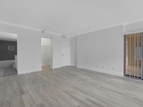 2200 S Cypress Bend Dr 402, Pompano Beach FL 33069