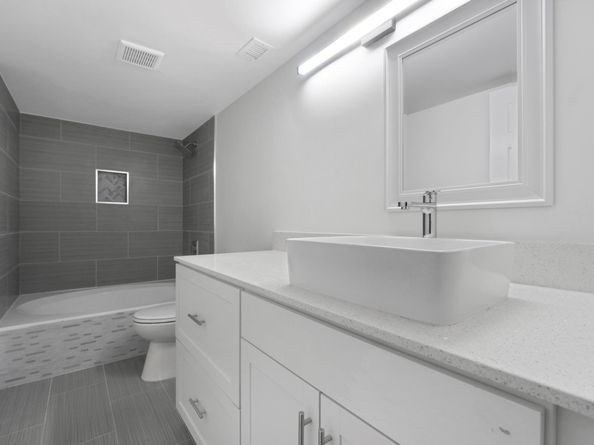 2200 S Cypress Bend Dr 402, Pompano Beach FL 33069