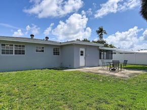 2000 NE 62nd Street, Fort Lauderdale FL 33308