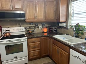 770 Lori Drive 245, Palm Springs FL 33461