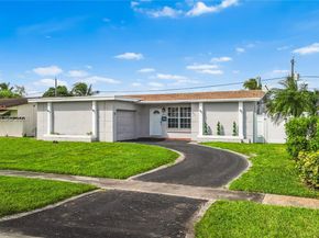 8531 NW 25th Street, Sunrise FL 33322