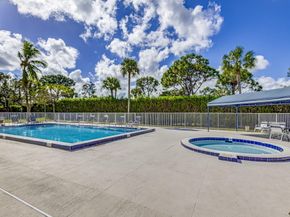 3516 Whitehall Drive 301, West Palm Beach FL 33401